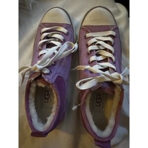 UGG NWT Original Pink Fur Lined Casual Sneaker women Size 5 (MR)
